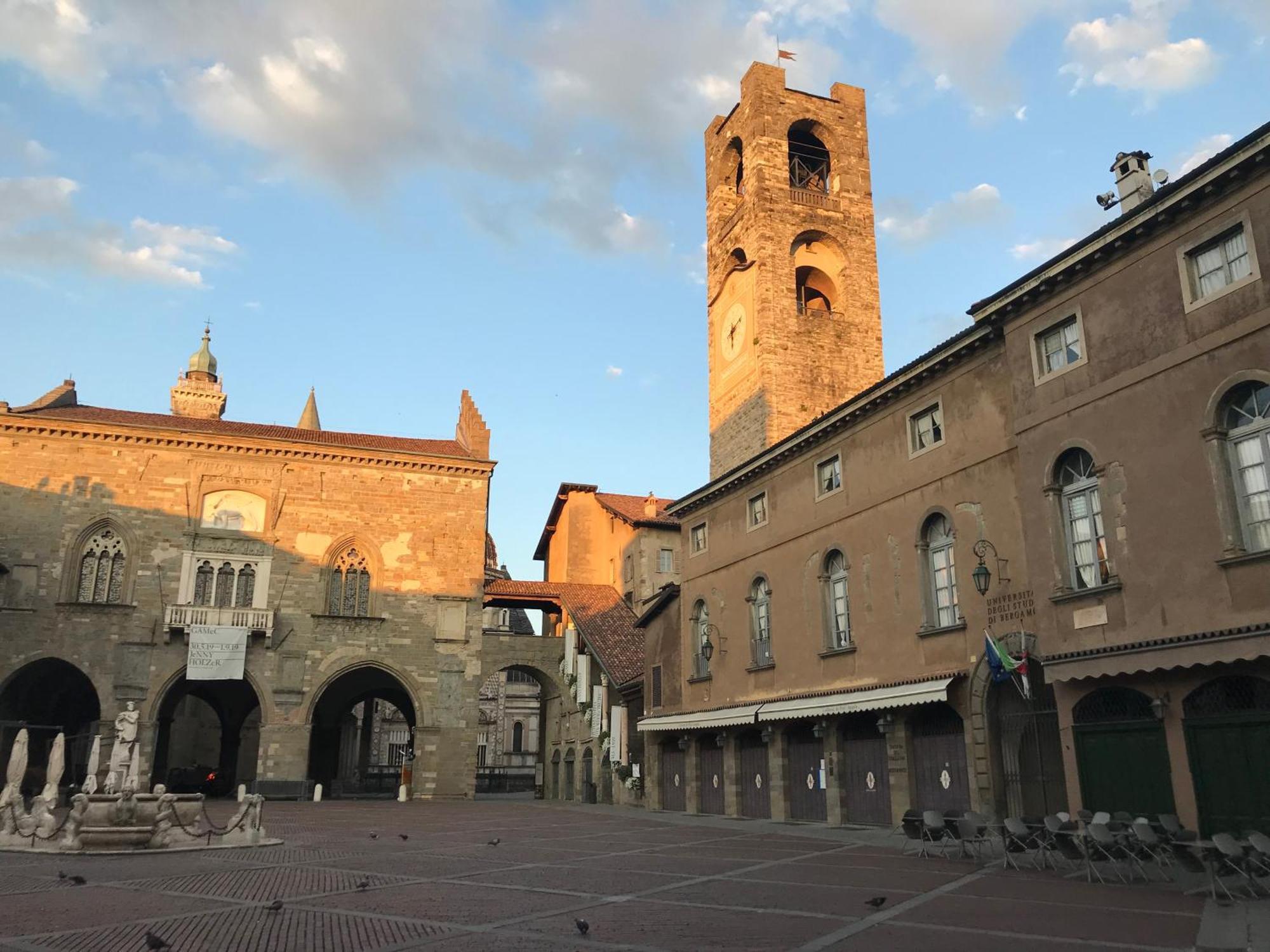 Apartamento La Torta Di Mele Bérgamo Exterior foto